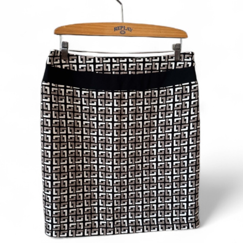Never Worn Banana Republic Neutral Geometric Patterned Straight Skirt Size 12